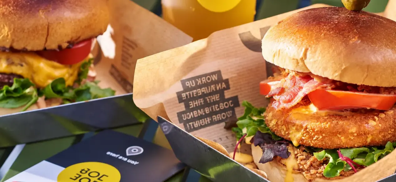 Burgers et boisson au JO&JOE Paris Gentilly